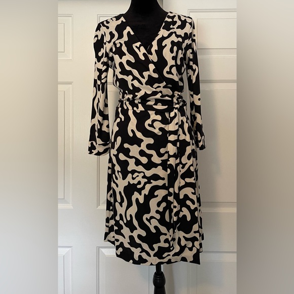 Diane Von Furstenberg Dresses & Skirts - Diane von Furstenberg